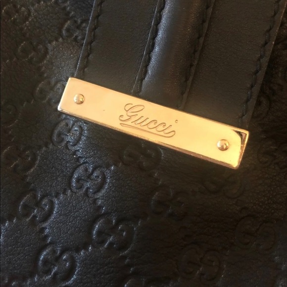 Authentic Gucci large shoulder bag - Picture 2 of 4